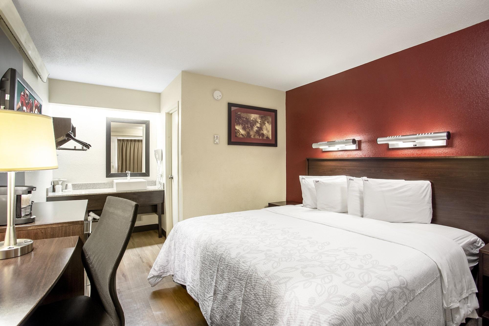 Red Roof Inn Plus+ Washington Dc - Alexandria Esterno foto