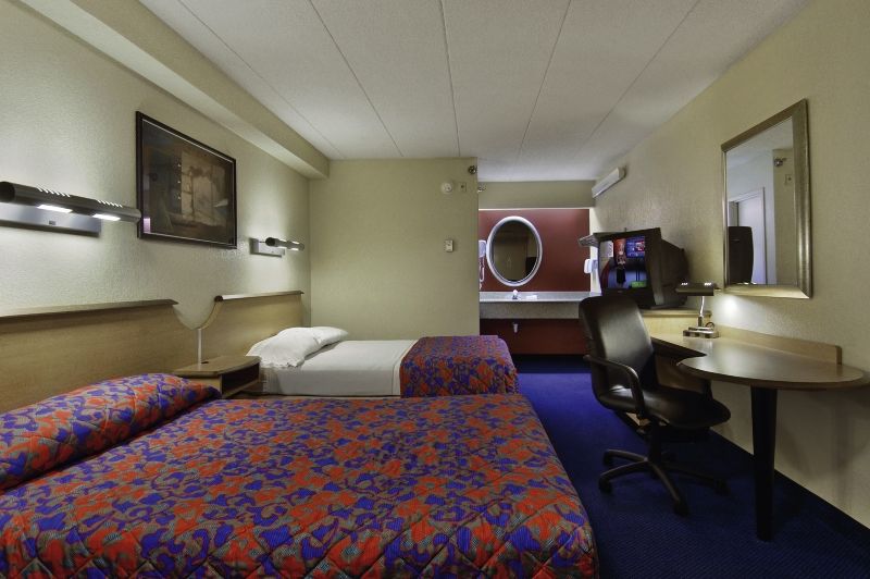 Red Roof Inn Plus+ Washington Dc - Alexandria Esterno foto